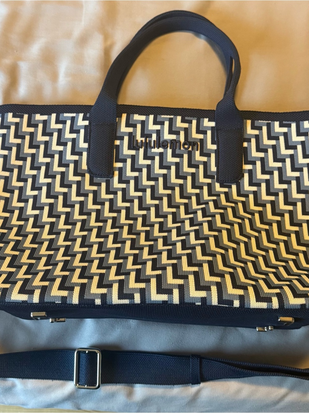 Lululemon Navy & Cream Small Knit Tote